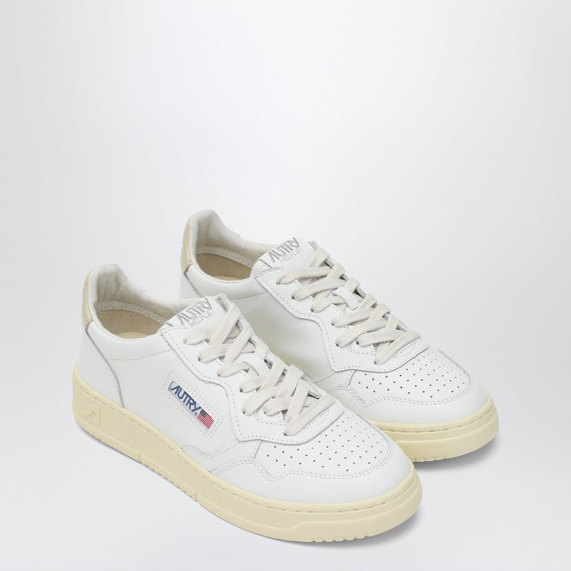 Autry Medalist Leather Sneakers White