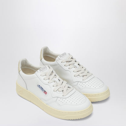 Autry Medalist Leather Sneakers White