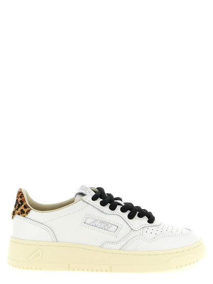 Autry Medalist Low Sneakers Brown