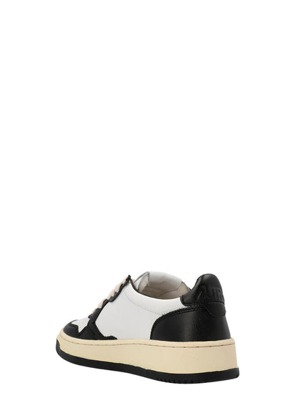 Autry Medalist Low Sneakers White/Black