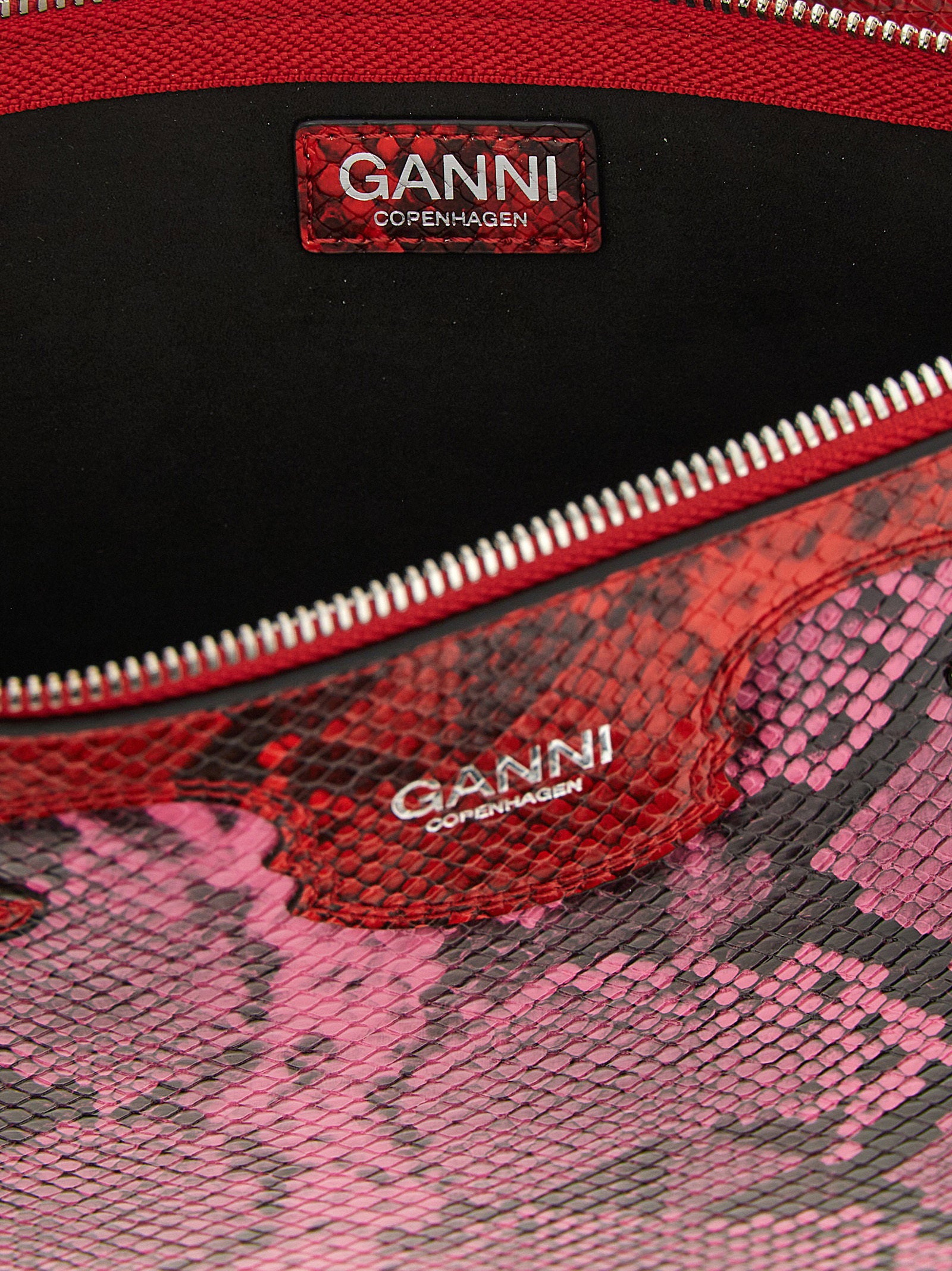 Ganni Fairy Pouch Fuchsia