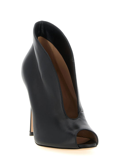 Gianvito Rossi Vamp Ankle Boots Black