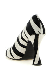 Moschino Zebra Pony Pumps White/Black