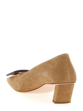 Roger Vivier Belle Viver Pumps Beige