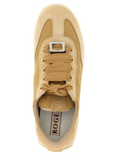Roger Vivier Viv Low Sneakers Beige