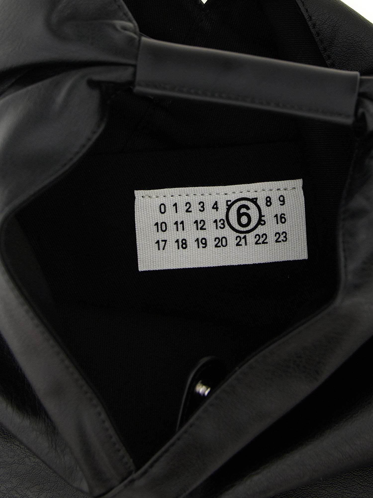 Mm6 Maison Margiela Japanese Classic Small Handbag Black