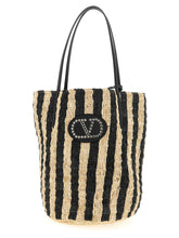 Shopping Valentino Garavani Raffia Black