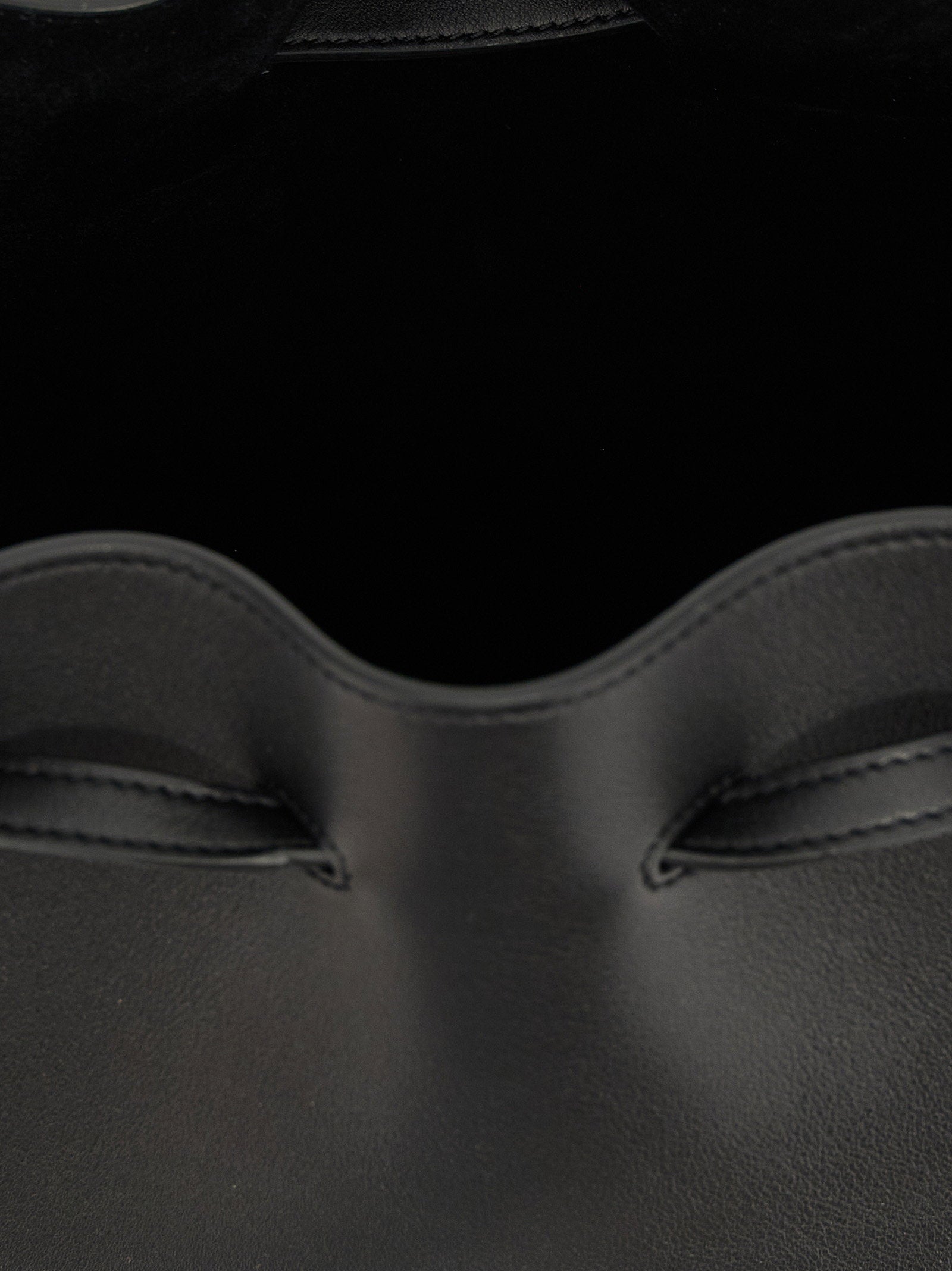 Valentino Garavani Vlogo Signature Shoulder Bag Black