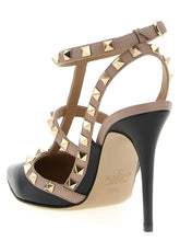 Valentino Garavani Rockstud Pumps Black