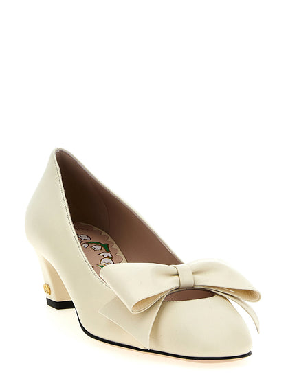Valentino Garavani Bowow Pumps White