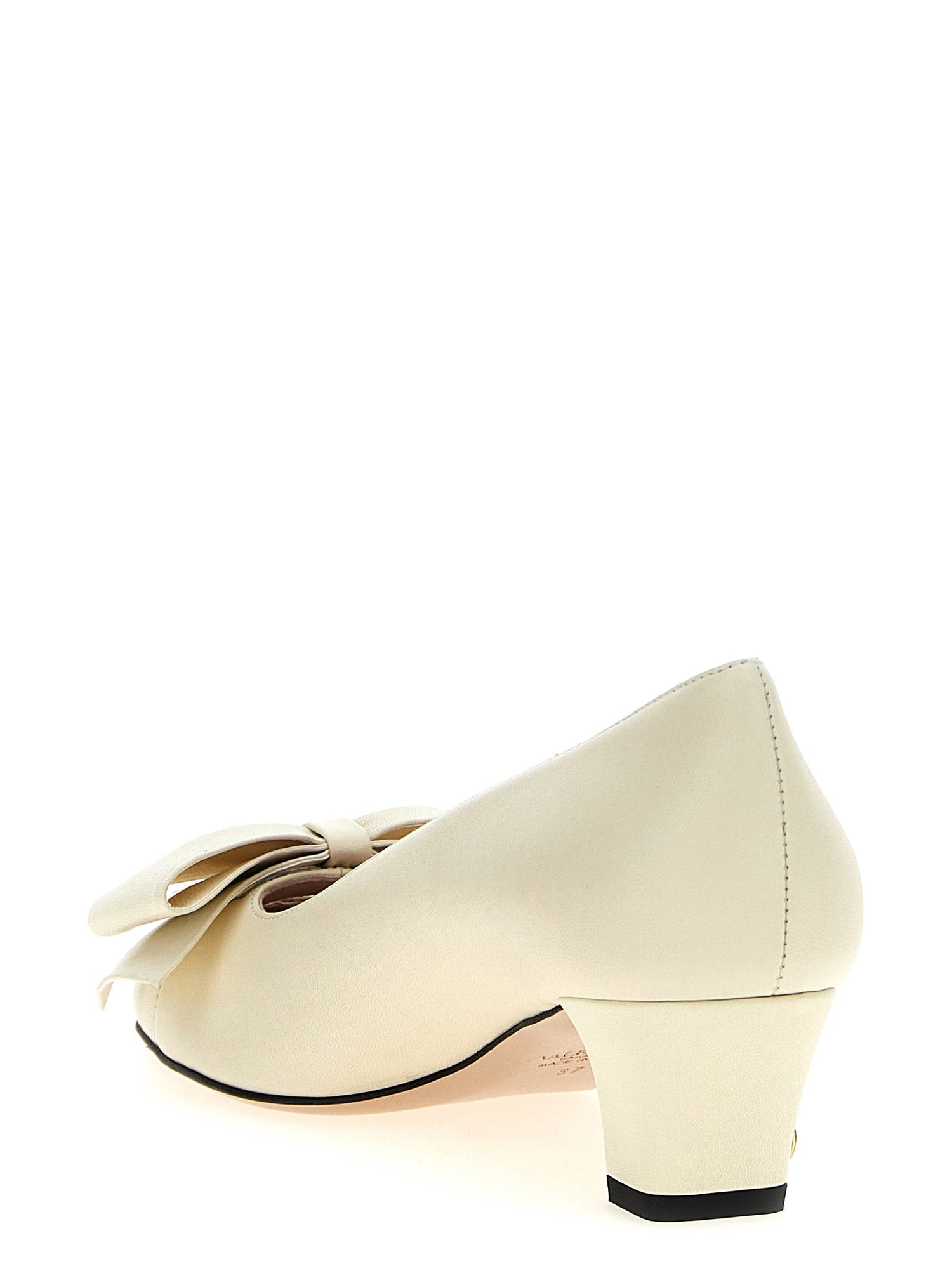 Valentino Garavani Bowow Pumps White