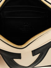 Valentino Garavani Viva Superstar Shoulder Bag White/black