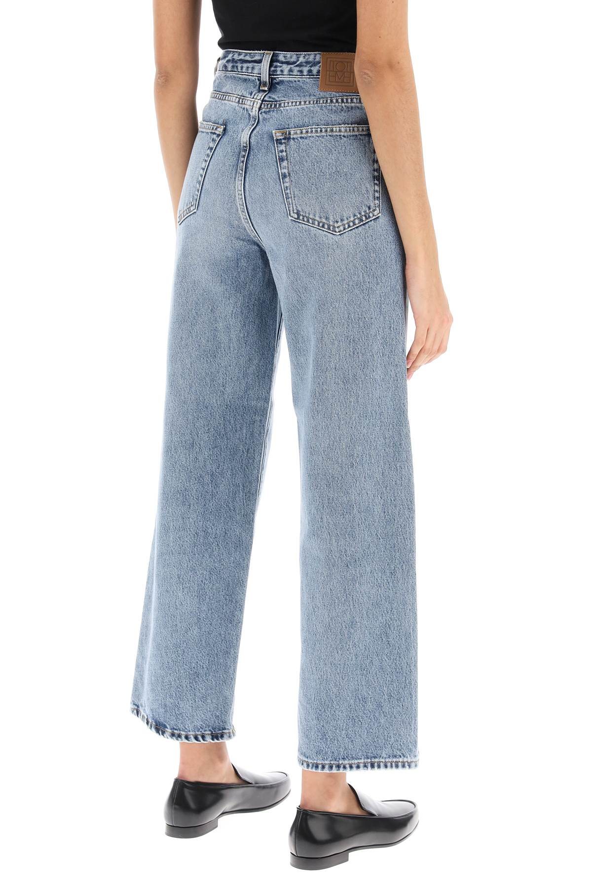 Cropped flare jeans